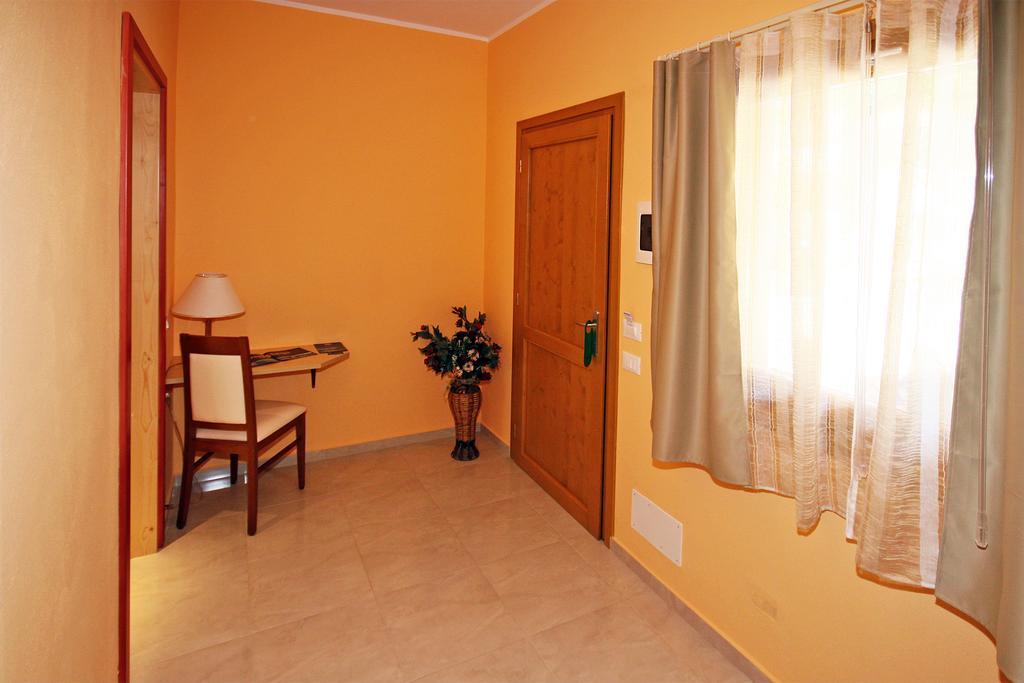 Ta 2 Pefka - Petros Italos Neos Marmaras Room photo